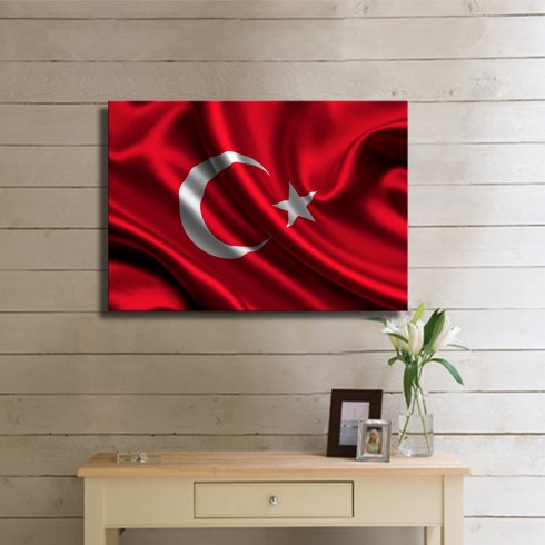 Dalgalanan Türk Bayrağı Kanvas Tablo