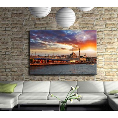 Galata Köprüsünde Akşam Keyfi Kanvas Tablo 