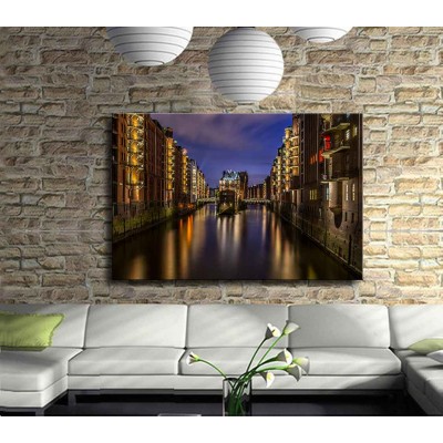 Su Üzerinde Yaşamlar Kanvas Tablo