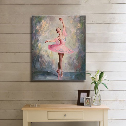 Pembe Giysili Balerin Dikey Kanvas Tablo