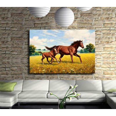 Anne ve Yavru Atın Gezintisi Kanvas Tablo