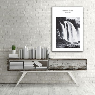 Minimal Şelale Dikey Kanvas Tablo