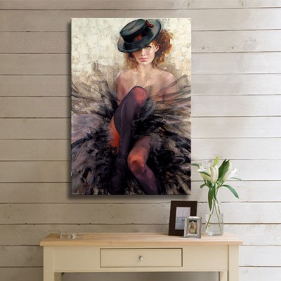 Melon Şapkalı Dansçı Kız Modern Kanvas Tablo