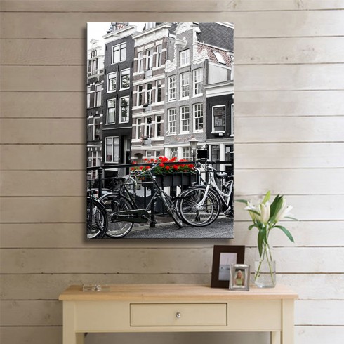 Siyah Beyaz Amsterdam Dikey Kanvas Tablo Siyah Beyaz Amsterdam Dikey Kanvas Tablo